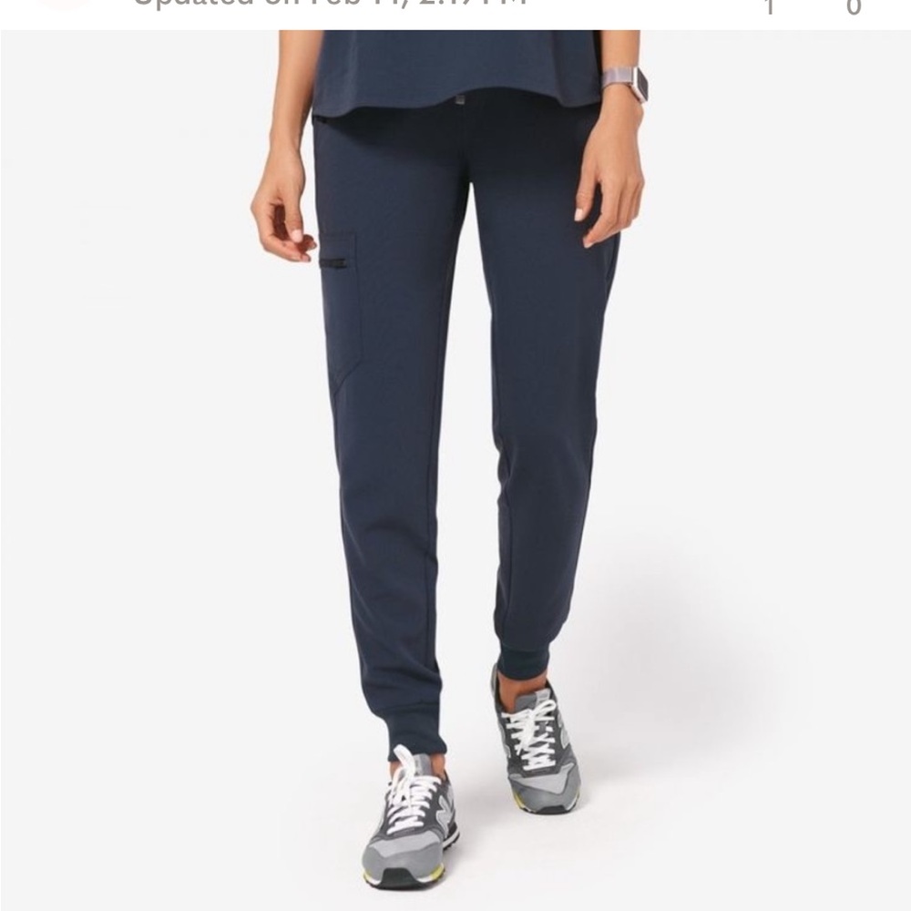 Figs • DARK HARBOR Zamora Jogger Scrub Pants